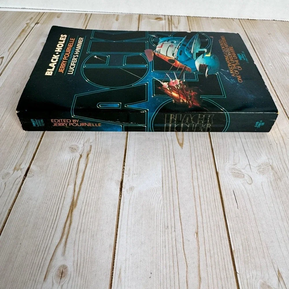 Black Holes Jerry Pournelle 1978 First Printing Science Fiction Fantasy Fawcett